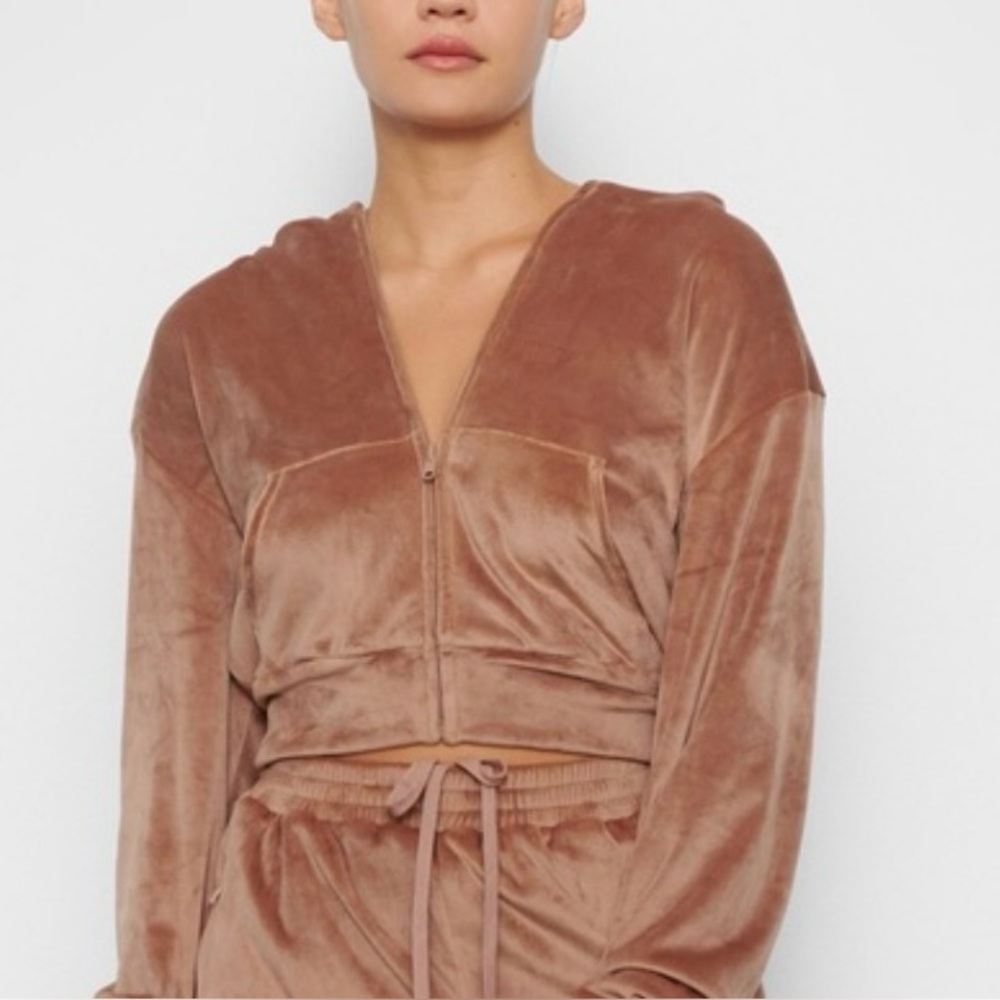 Skims Full Zip Crop Velvet Jacket Hoodie | Color: Brown/Tan size Medium